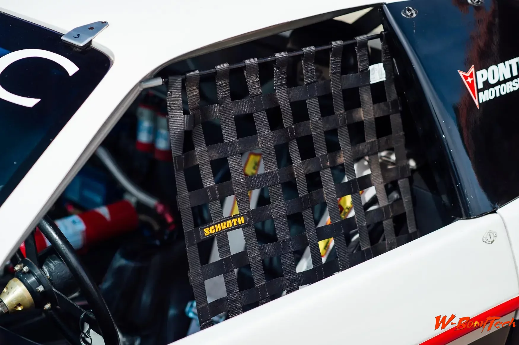 Media '1985 Pontiac Fiero Huffaker IMSA Race Car (24).webp' in album '1985 Pontiac Fiero Huffaker IMSA Race Car'