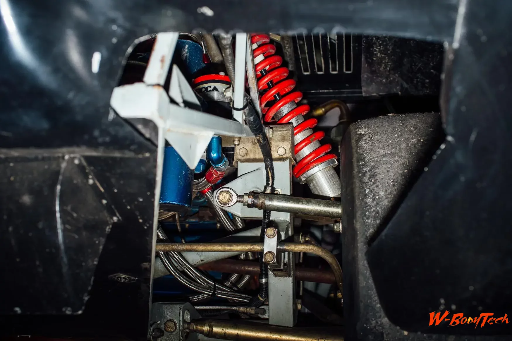 Media '1985 Pontiac Fiero Huffaker IMSA Race Car (98).webp' in album '1985 Pontiac Fiero Huffaker IMSA Race Car'