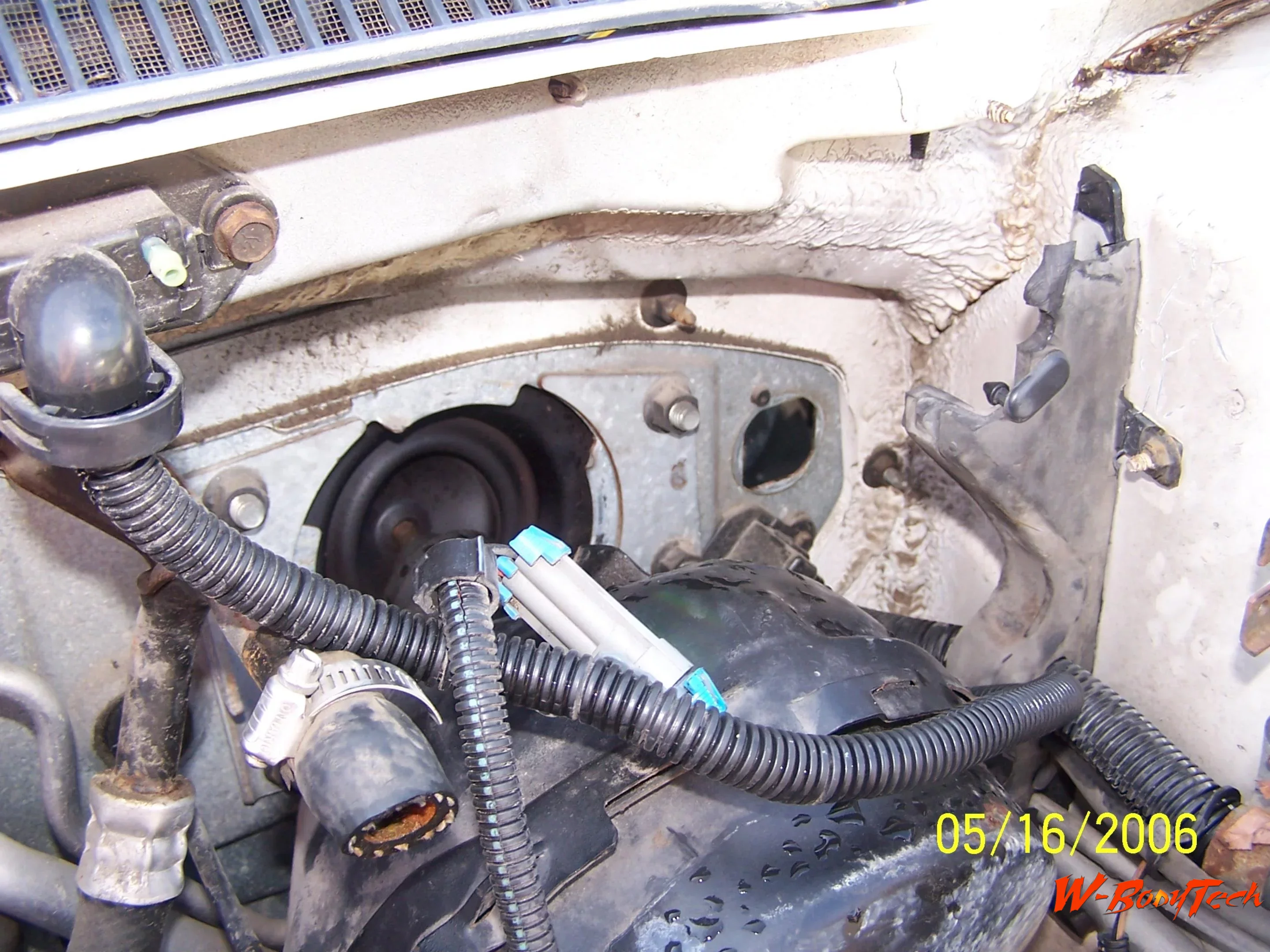 Media 'Monte Carlo Transmission Swap 001.webp' in album '1998 Chevy Monte Carlo 5-Speed swap'