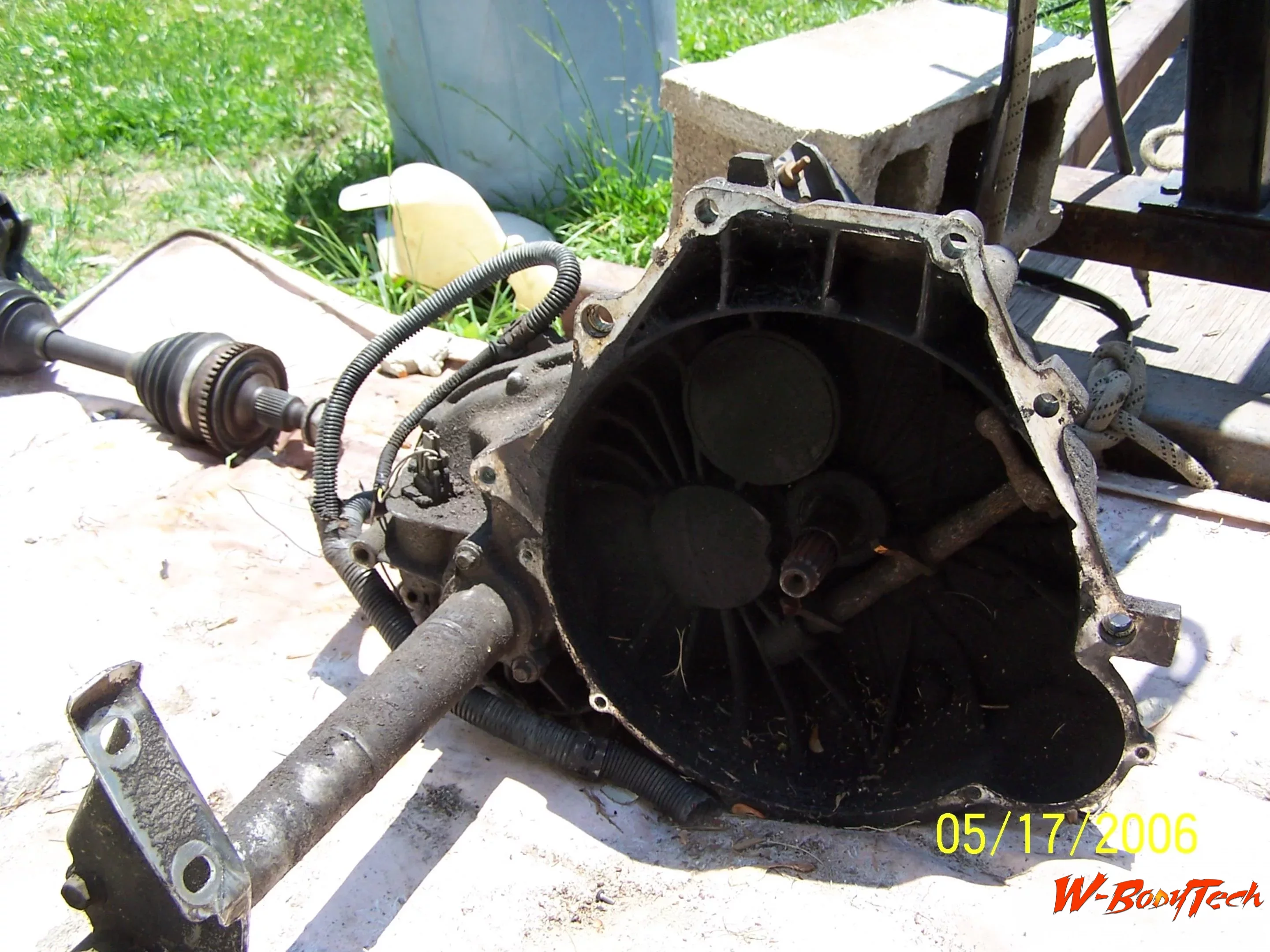 Media 'Monte Carlo Transmission Swap 037.webp' in album '1998 Chevy Monte Carlo 5-Speed swap'