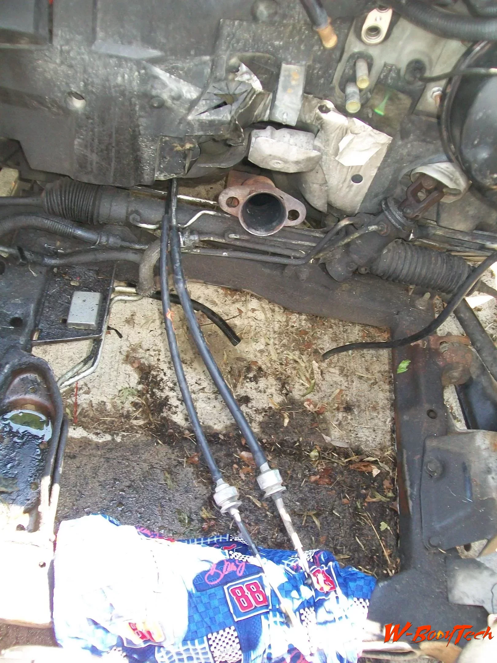 Media 'TGP 5 Speed Swap 2011 158.webp' in album '1990 Pontiac Grand Prix Turbo Manual Tramsmission swap'