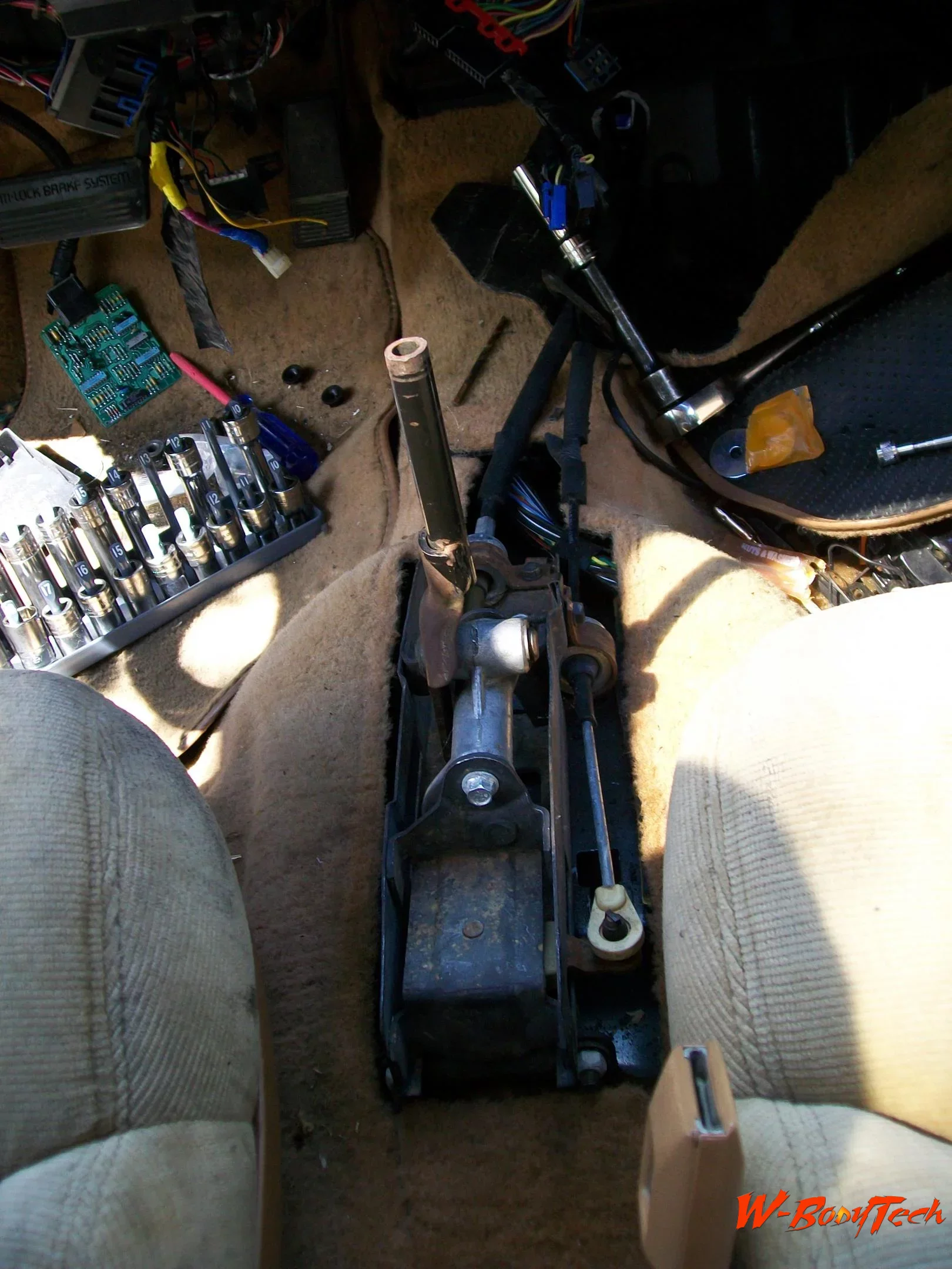 Media 'TGP 5 Speed Swap 2011 159.webp' in album '1990 Pontiac Grand Prix Turbo Manual Tramsmission swap'